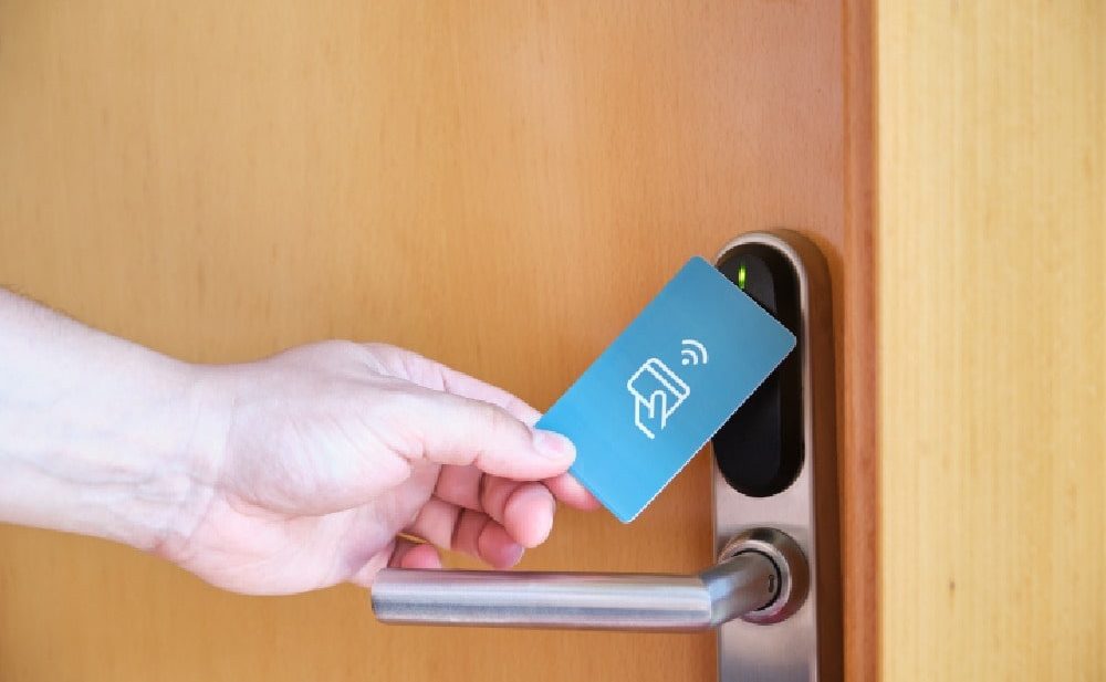 Teknoloji Getirisi “Elektronik Kilit Sistemleri”